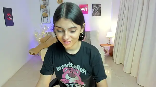 Susy Doll1 online show from June 23, 2:14 pm