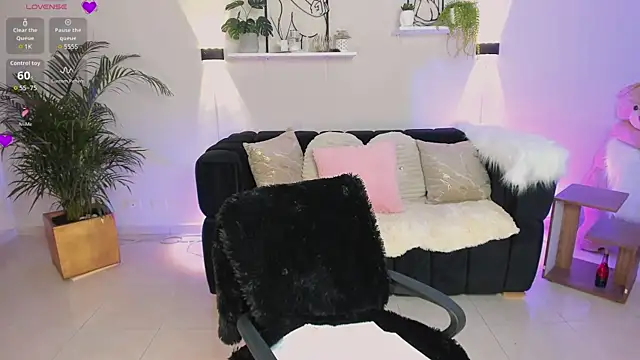 Susy Doll1 online show from July 11, 3:38 pm