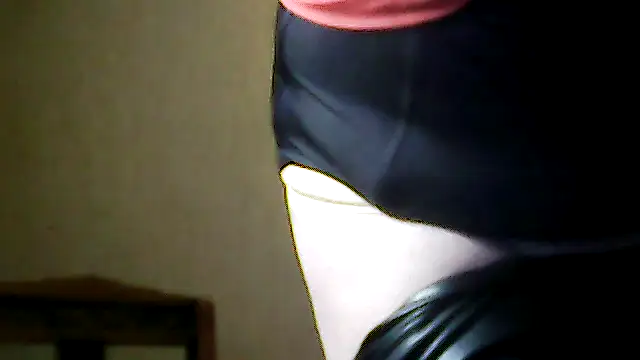 sissy sarah online show from May 16, 9:07 am