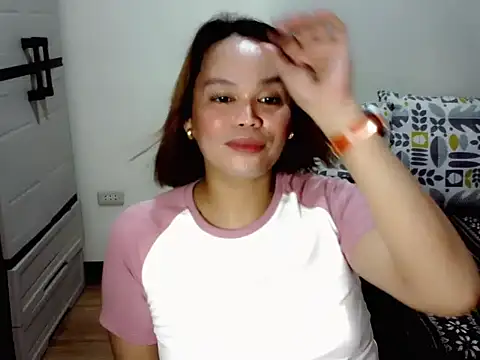 tsfucker lei online show from May 17, 2:27 pm