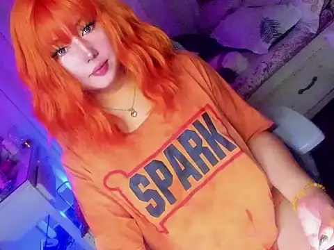 HOTnWILDalice online show from May 25, 2:41 am