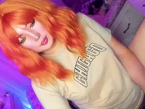 HOTnWILDalice online show from May 26, 2:52 am