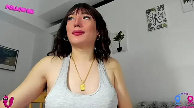 Snapshot of hottycrishina chatting on February 26, 9:05 pm hottycrishina online show from February 26, 9:05 pm