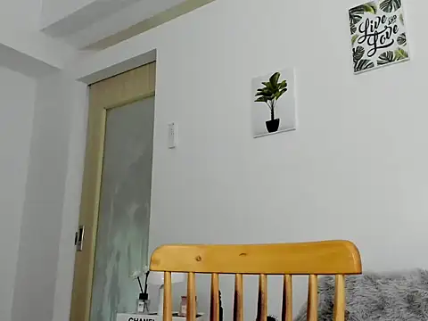 Snapshot of hottycrishina chatting on September 10, 5:17 am hottycrishina online show from September 10, 5:17 am