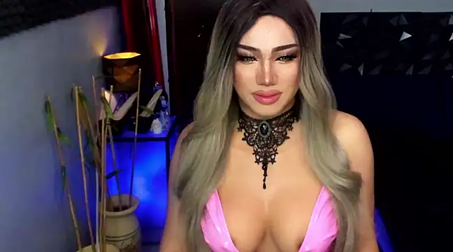 Snapshot of fancySHAINExxx chatting on January 14, 9:41 pm fancySHAINExxx online show from January 14, 9:41 pm