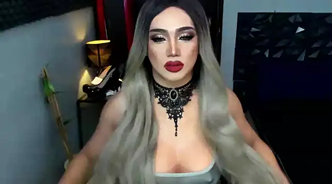 Snapshot of fancySHAINExxx chatting on January 23, 4:09 am fancySHAINExxx online show from January 23, 4:09 am