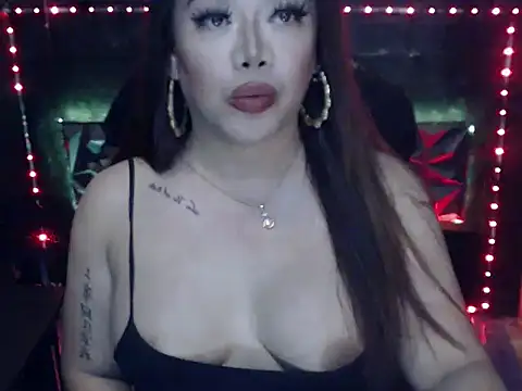 TsQueenMistresX online show from May 15, 7:38 am
