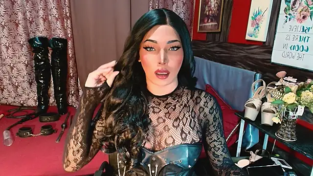 trixxielicious online show from May 10, 3:06 pm