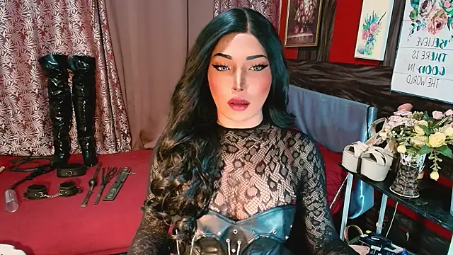 trixxielicious online show from May 11, 3:07 pm