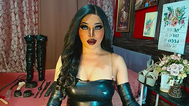 trixxielicious online show from May 24, 8:22 am