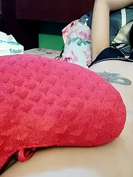 QueenSoreal online show from May 7, 10:50 pm