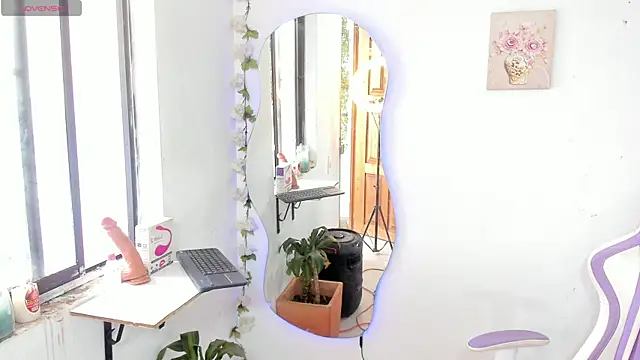sofia gold  online show from May 27, 2:03 pm