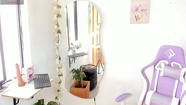 sofia gold  online show from May 29, 2:48 pm