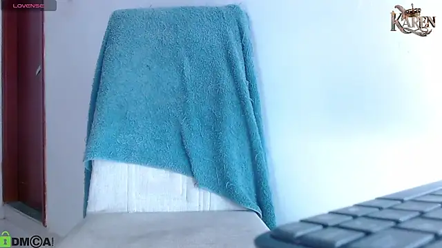 karen sofia  online show from December 23, 4:06 am