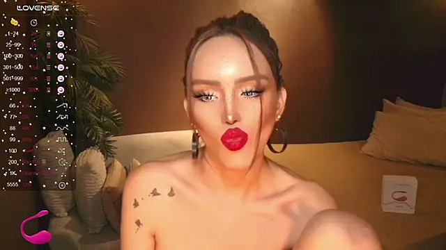 PrettyWomanxxx online show from May 14, 7:44 pm