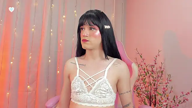 rosseblondee online show from November 29, 11:18 pm