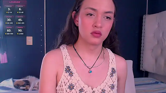 valen thompson online show from February 28, 12:10 am