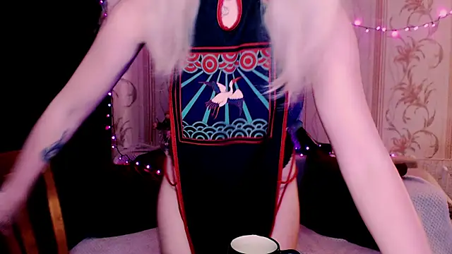 xxxcharismaaa online show from May 29, 6:12 am