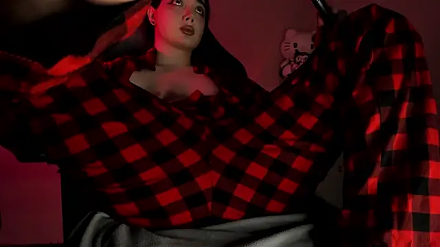 YsabellViveris online show from May 27, 5:21 pm