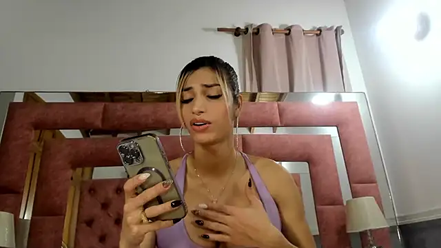 briana wonder69xxx online show from December 2, 9:40 pm