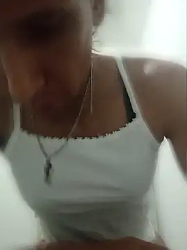LeilaMoroccan online show from March 14, 2:32 pm