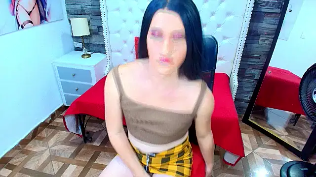 TRINY TS online show from May 20, 9:43 pm