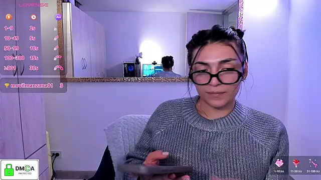EricaVanderhill online show from May 26, 3:14 am