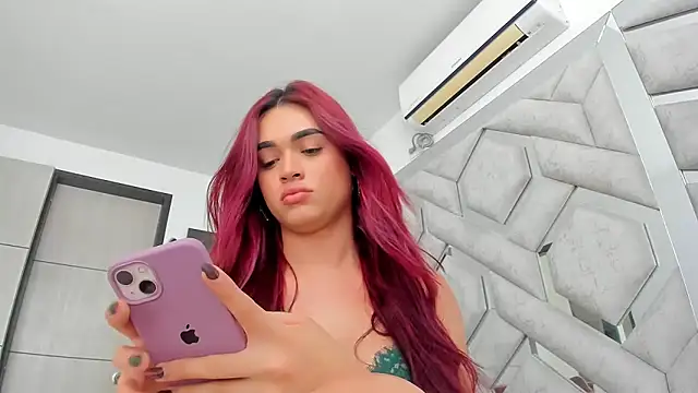 alexandra fire69x online show from May 26, 3:09 pm