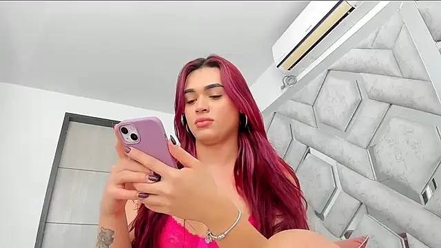 alexandra fire69x online show from May 27, 2:47 pm