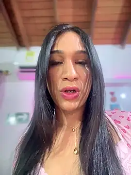 Ashly Miller online show from November 8, 8:42 pm