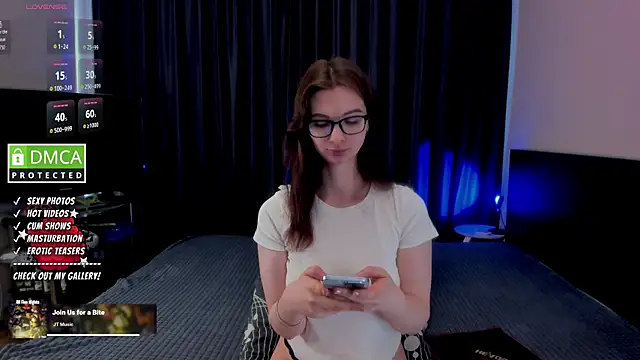 Lee Loo online show from June 2, 1:13 pm