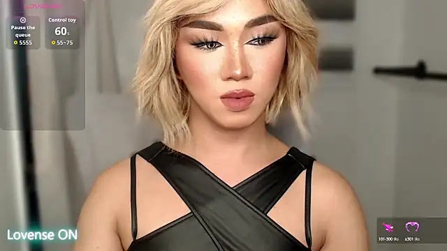 Local Hoelyx online show from October 4, 10:10 pm