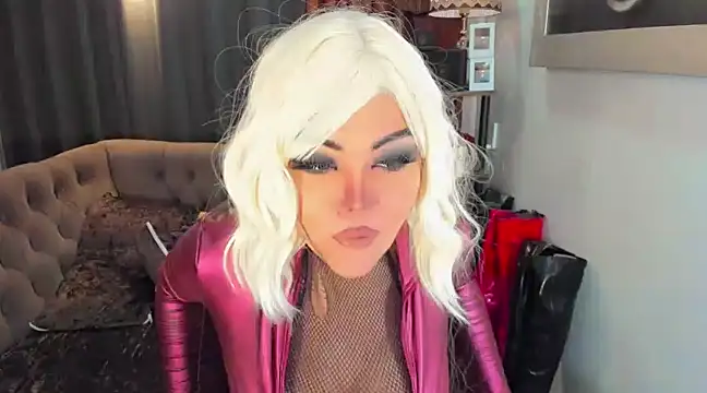 AsianHotieTS online show from February 6, 2:15 pm