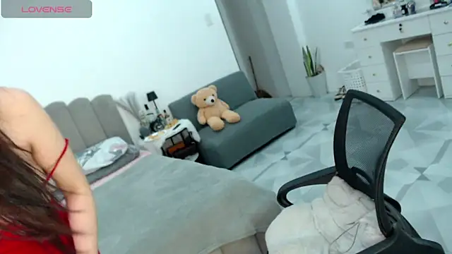 LoveMarieFoxxx online show from March 2, 8:16 pm