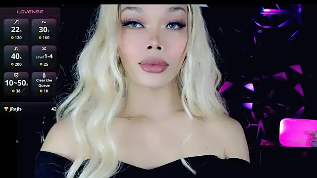 Snapshot of sugar_bbyxx chatting on September 27, 10:08 pm sugar bbyxx online show from September 27, 10:08 pm