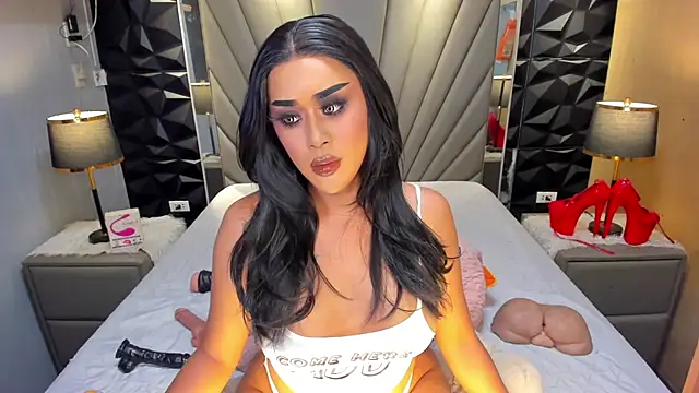 QuiinMollyXxX online show from November 17, 3:56 pm