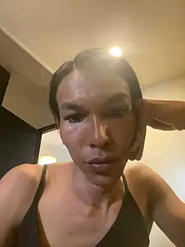 Snapshot of DirtyJudi chatting on January 27, 6:19 am DirtyJudi online show from January 27, 6:19 am