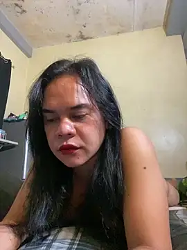 sweetyula online show from May 17, 11:59 pm