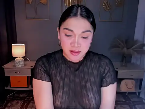 MaxeneCullens online show from November 17, 3:06 am