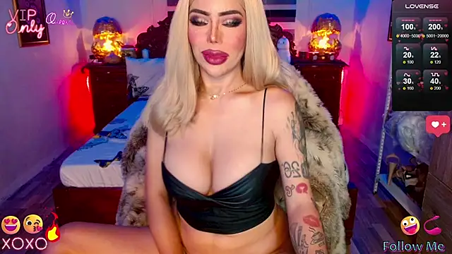 Magnificent Goddess online show from May 9, 6:53 am