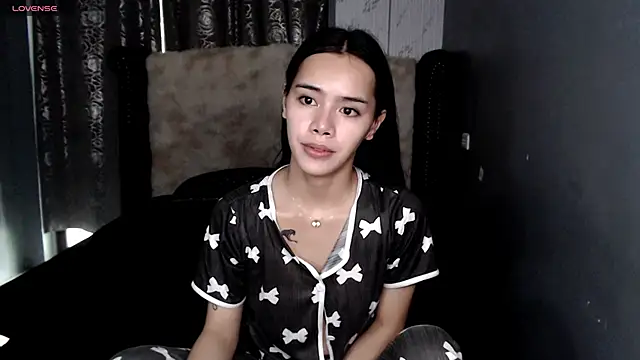 shecutie69 online show from February 8, 3:01 am