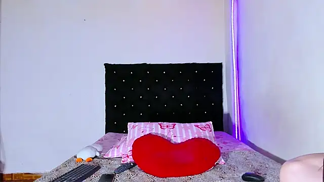valen colombian69 online show from May 12, 6:11 am