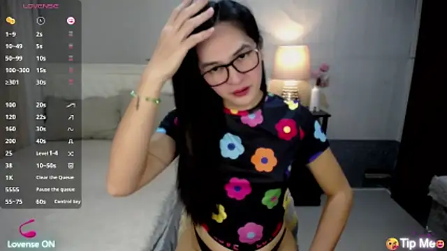 xAsianSweetHeart online show from April 28, 12:20 am