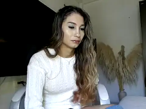 saraplayboy96 online show from March 5, 8:48 pm