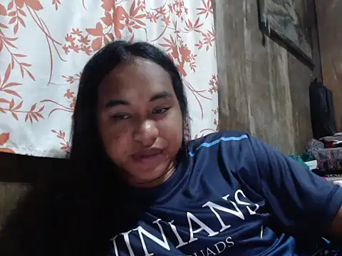 Snapshot of bettina_love chatting on October 7, 6:09 pm bettina love online show from October 7, 6:09 pm