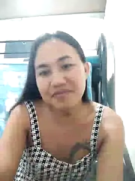 sexyts69xx online show from February 4, 3:15 pm