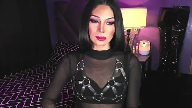 MaxxineMorenaTs online show from May 24, 5:21 pm