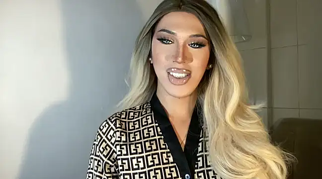 Ts glamxxxx online show from March 16, 3:35 pm