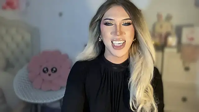 Ts glamxxxx online show from October 4, 5:52 am