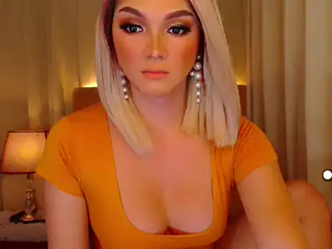 mistressseductionleah online show from May 6, 1:39 pm